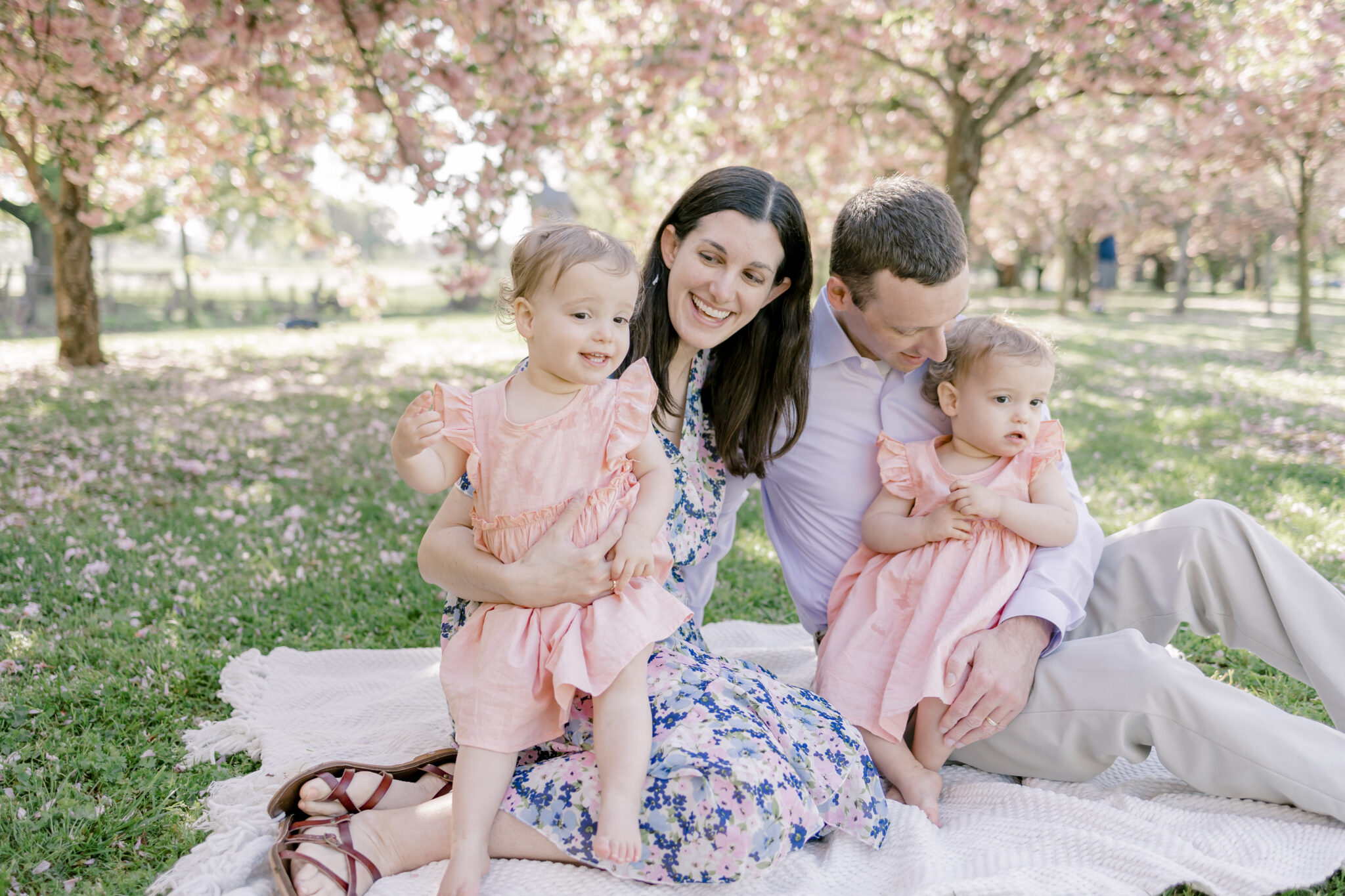 kwanzan-cherry-blossoms-spring-mini-sessions-in-dc